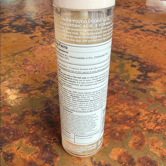 Kopari Setting Mist Sheer Sunglaze Sunscreen SPF 50 Hyaluronic Acid & Vitamin C - Picture 7 of 9